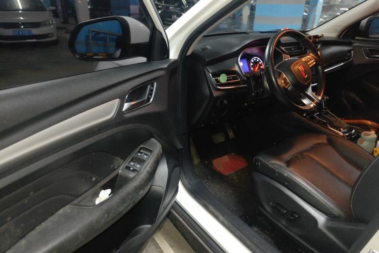 Used Roewe RX3 2018 1.6L CVT Internet Smart Edition Driver Seat