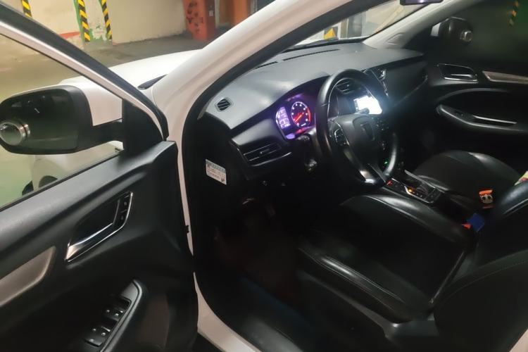 Used Roewe RX3 2018 1.6L CVT Internet Smart Edition Driver Seat