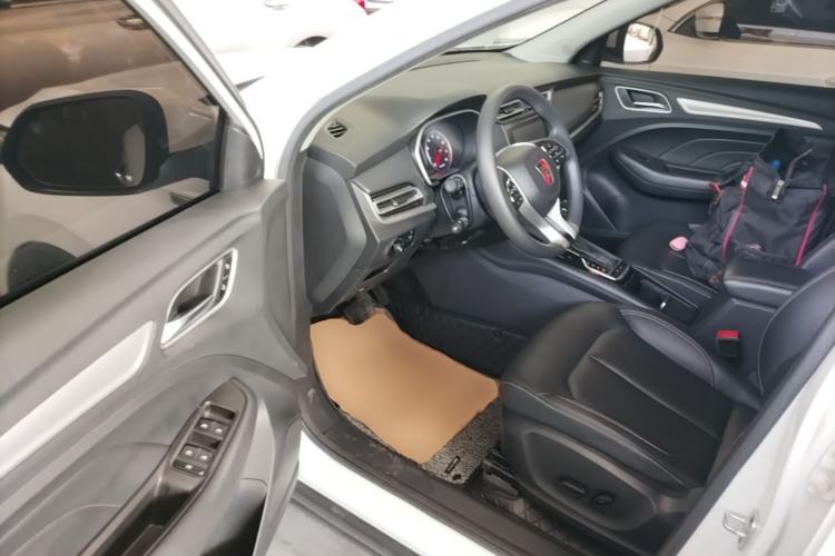 Used Roewe RX3 2018 1.6L CVT Flagship Edition Driver Seat