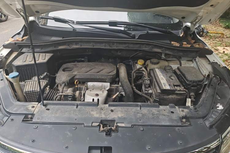 Used Roewe RX3 2018 18T Automatic Internet Smart Edition Engine Bay
