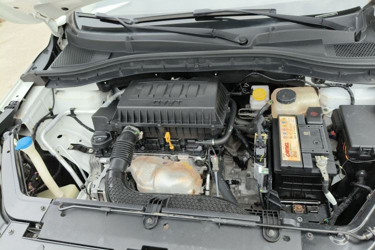 Used Roewe RX3 2018 1.6L Manual Flagship Edition Engine Bay
