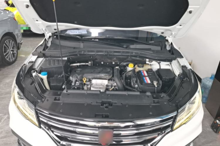 Used Roewe RX3 2018 18T Automatic Flagship Model Engine Bay