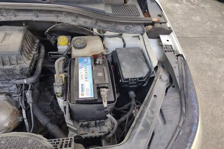 Used Roewe RX3 2018 1.6L CVT Internet Smart Edition Engine Bay Left