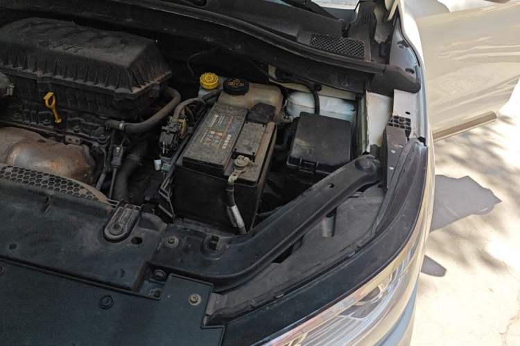 Used Roewe RX3 2018 1.6L Manual Internet Smart Edition Engine Bay Left