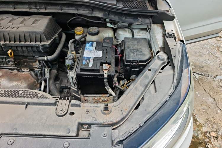 Used Roewe RX3 2018 1.6L Manual Flagship Edition Engine Bay Left