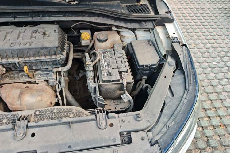 Used Roewe RX3 2018 1.6L Manual Internet Smart Edition Engine Bay Left