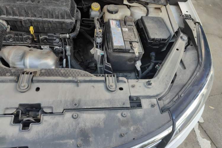 Used Roewe RX3 2018 1.6L CVT Flagship Edition Engine Bay Left