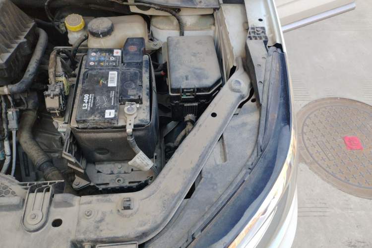 Used Roewe RX3 2018 1.6L CVT Flagship Edition Engine Bay Left