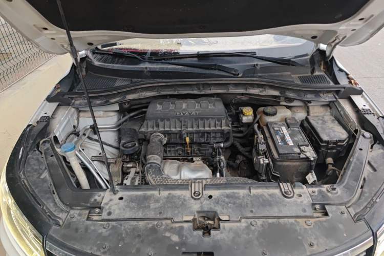 Used Roewe RX3 2018 1.6L Manual Entry-Level Model Engine Bay