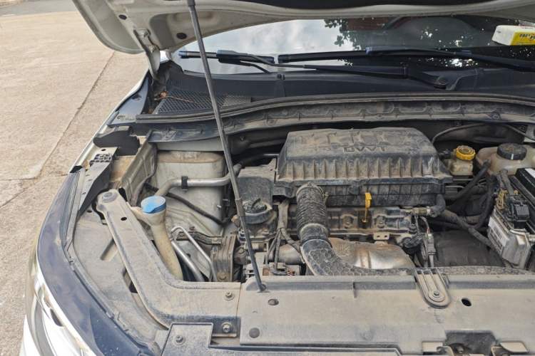 Used Roewe RX3 2018 1.6L CVT Internet Smart Edition Engine Bay Right