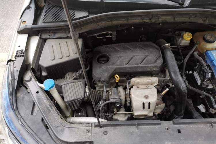 Used Roewe RX3 2018 18T Automatic Flagship Model Engine Bay Right