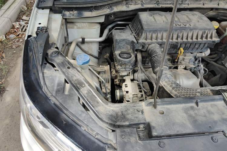 Used Roewe RX3 2018 1.6L Manual Internet Smart Edition Engine Bay Right