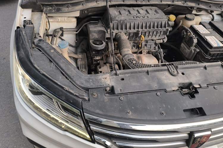 Used Roewe RX3 2018 1.6L Manual Elite Edition Engine Bay Right