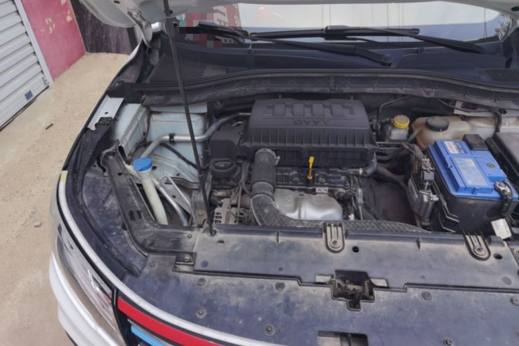 Used Roewe RX3 2018 1.6L CVT Flagship Edition Engine Bay Right