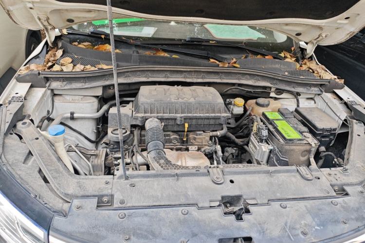 Used Roewe RX3 2018 1.6L Manual Flagship Edition Engine Bay