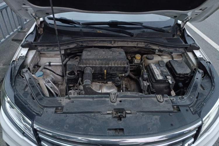 Used Roewe RX3 2018 1.6L CVT Internet Smart Edition Engine Bay