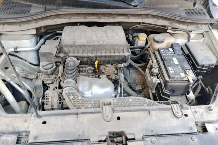 Used Roewe RX3 2018 1.6L CVT Flagship Edition Engine Bay