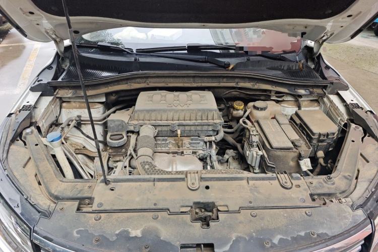 Used Roewe RX3 2018 1.6L Manual Elite Edition Engine Bay