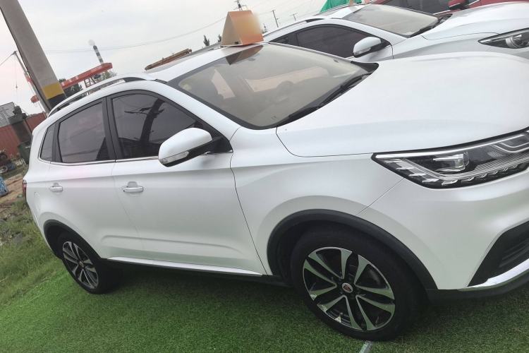Used Roewe RX3 2018 1.6L CVT Flagship Edition Exterior 2