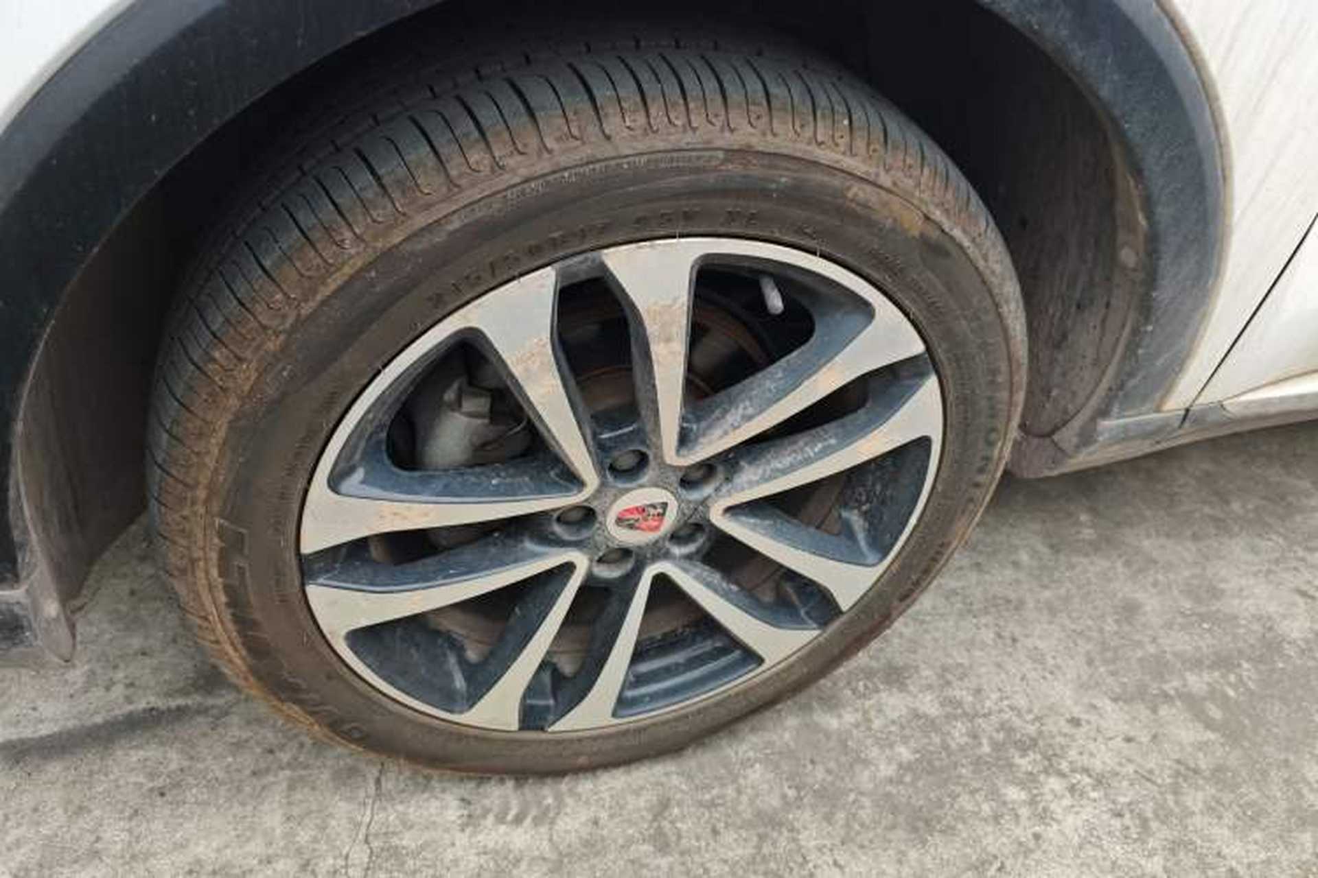 Used Roewe RX3 2018 1.6L CVT Internet Smart Edition Exterior 3