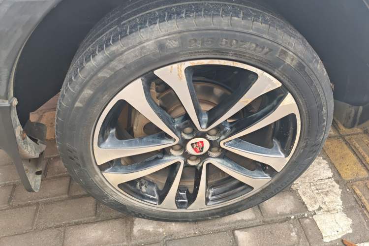 Used Roewe RX3 2018 1.6L Manual Flagship Edition Exterior 5