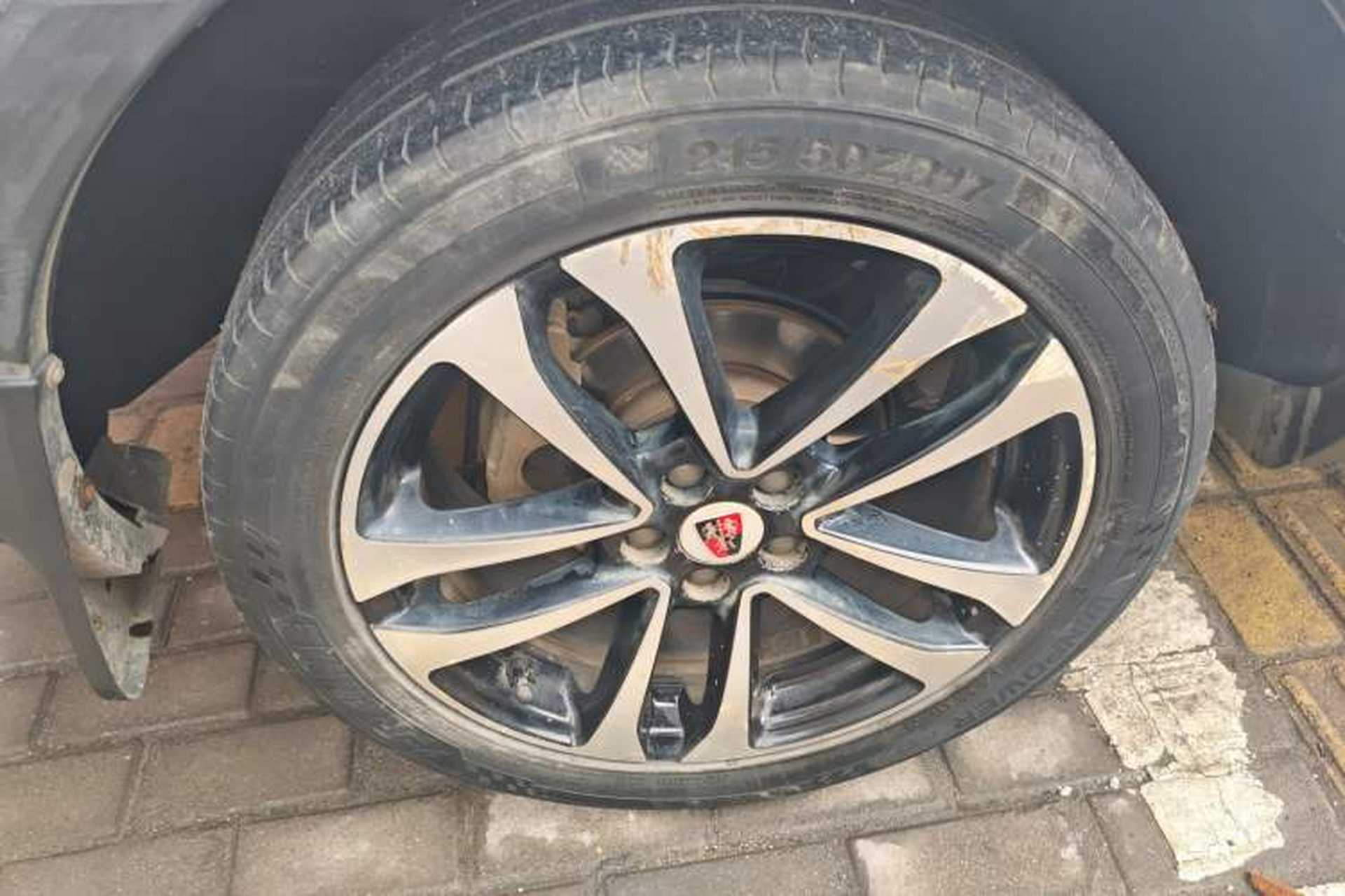 Used Roewe RX3 2018 1.6L Manual Flagship Edition Exterior 5