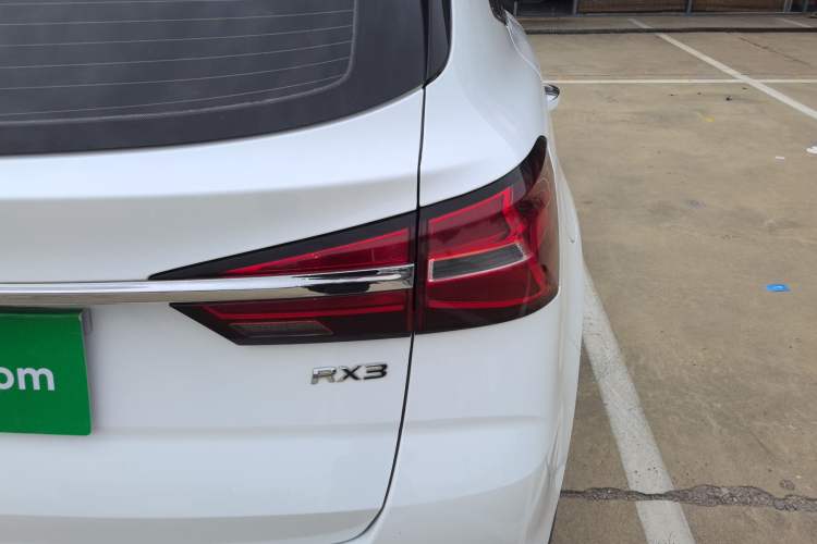 Used Roewe RX3 2018 1.6L CVT Flagship Edition Exterior 6