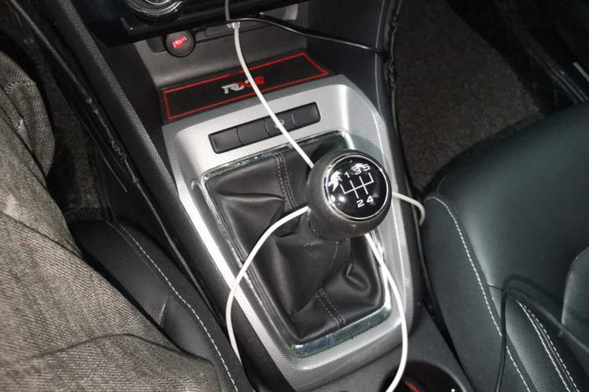 Used Roewe RX3 2018 1.6L Manual Internet Smart Edition Gear Lever