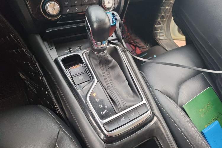Used Roewe RX3 2018 1.6L CVT Internet Smart Edition Gear Lever