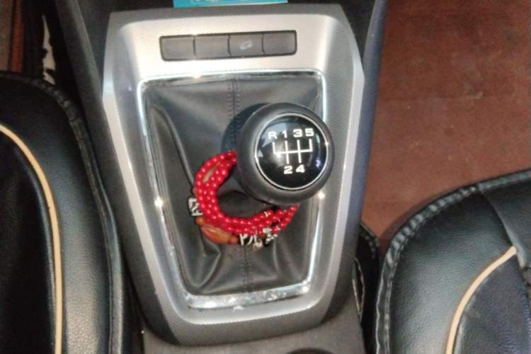 Used Roewe RX3 2018 1.6L Manual Flagship Edition Gear Lever