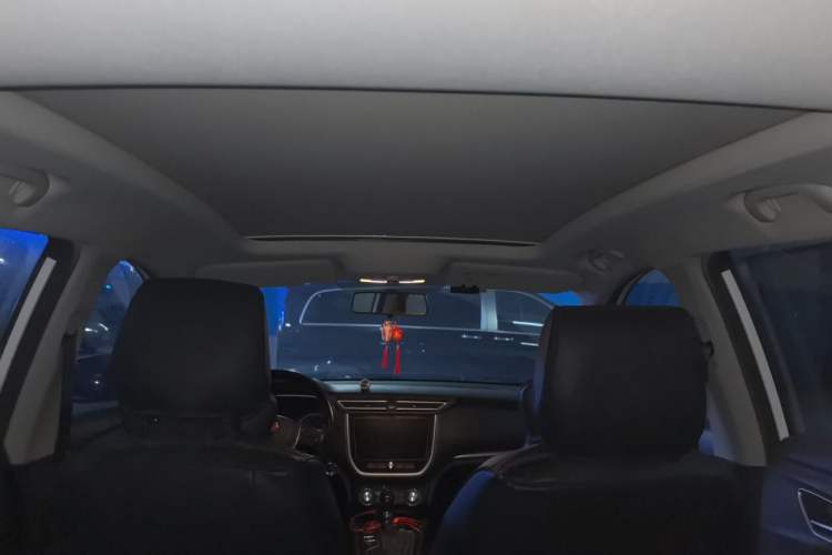 Used Roewe RX3 2018 1.6L CVT Flagship Edition Headliner