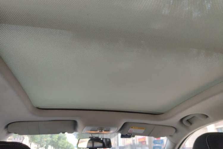 Used Roewe RX3 2018 1.6L Manual Internet Smart Edition Headliner