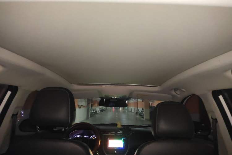 Used Roewe RX3 2018 18T Automatic Flagship Model Headliner