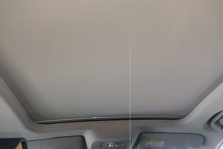 Used Roewe RX3 2018 18T Automatic Internet Smart Edition Headliner