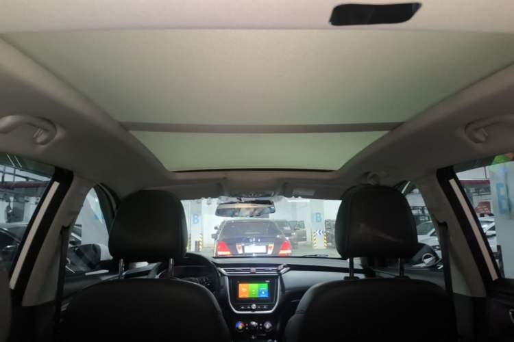 Used Roewe RX3 2018 1.6L CVT Flagship Edition Headliner