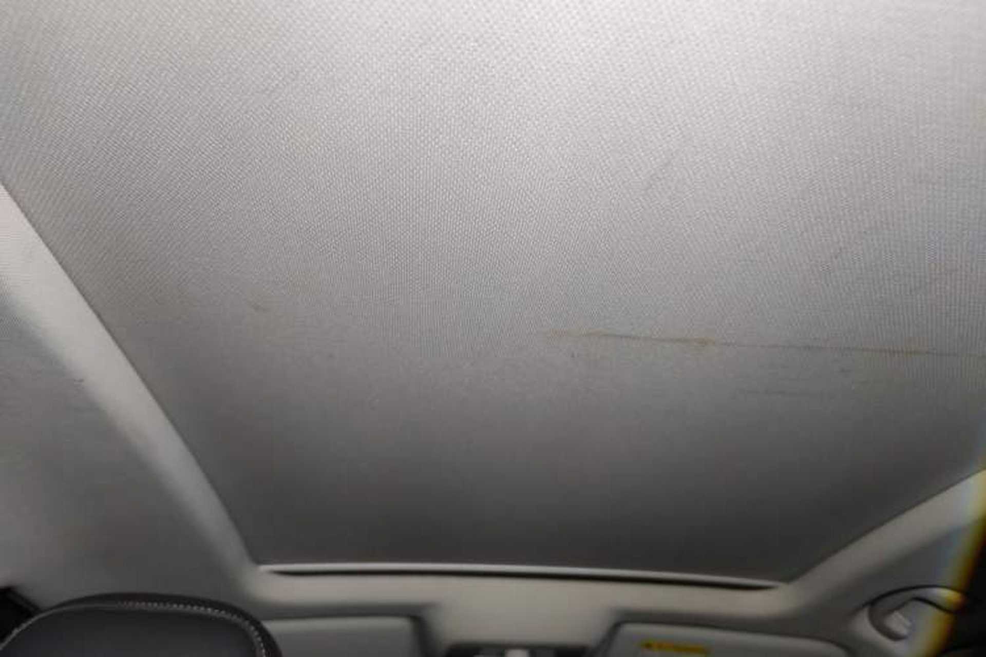 Used Roewe RX3 2018 1.6L CVT Flagship Edition Headliner