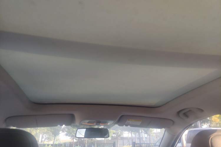 Used Roewe RX3 2018 1.6L Manual Flagship Edition Headliner