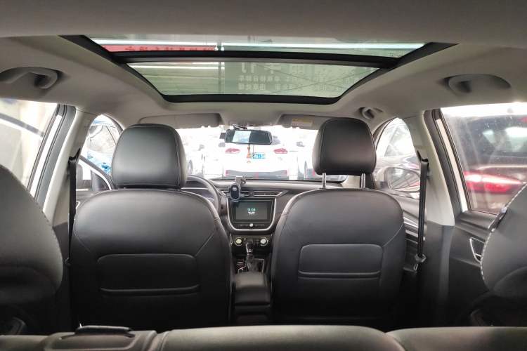 Used Roewe RX3 2018 1.6L CVT Flagship Edition Headliner
