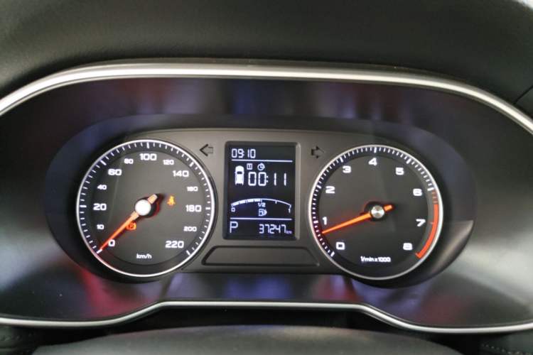 Used Roewe RX3 2018 1.6L CVT Flagship Edition Instrument Cluster