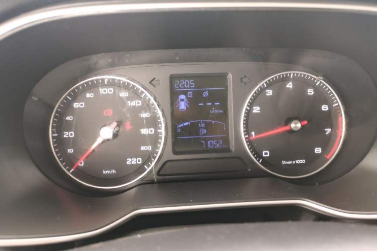 Used Roewe RX3 2018 1.6L Manual Flagship Edition Instrument Cluster