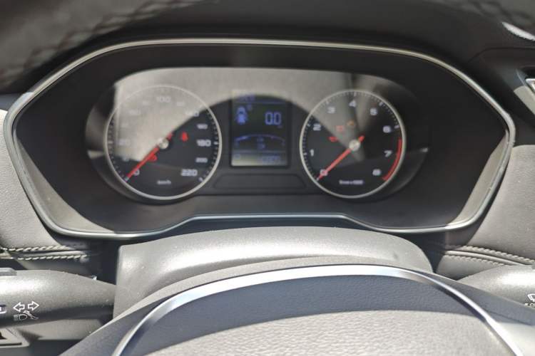 Used Roewe RX3 2018 1.6L CVT Internet Smart Edition Instrument Cluster