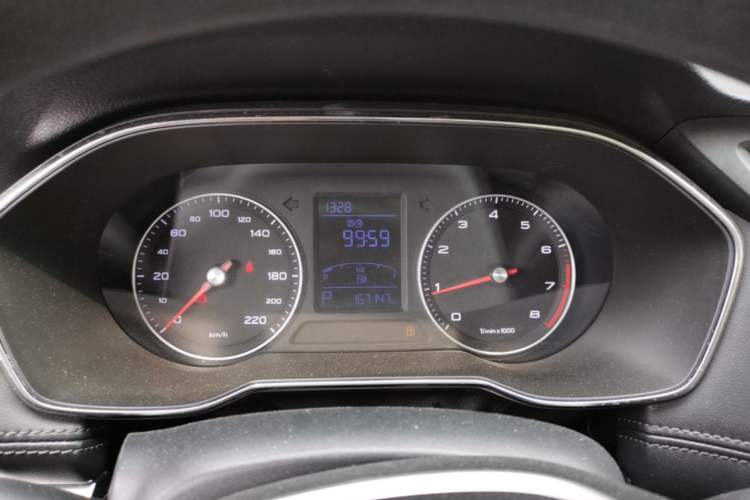 Used Roewe RX3 2018 18T Automatic Flagship Model Instrument Cluster