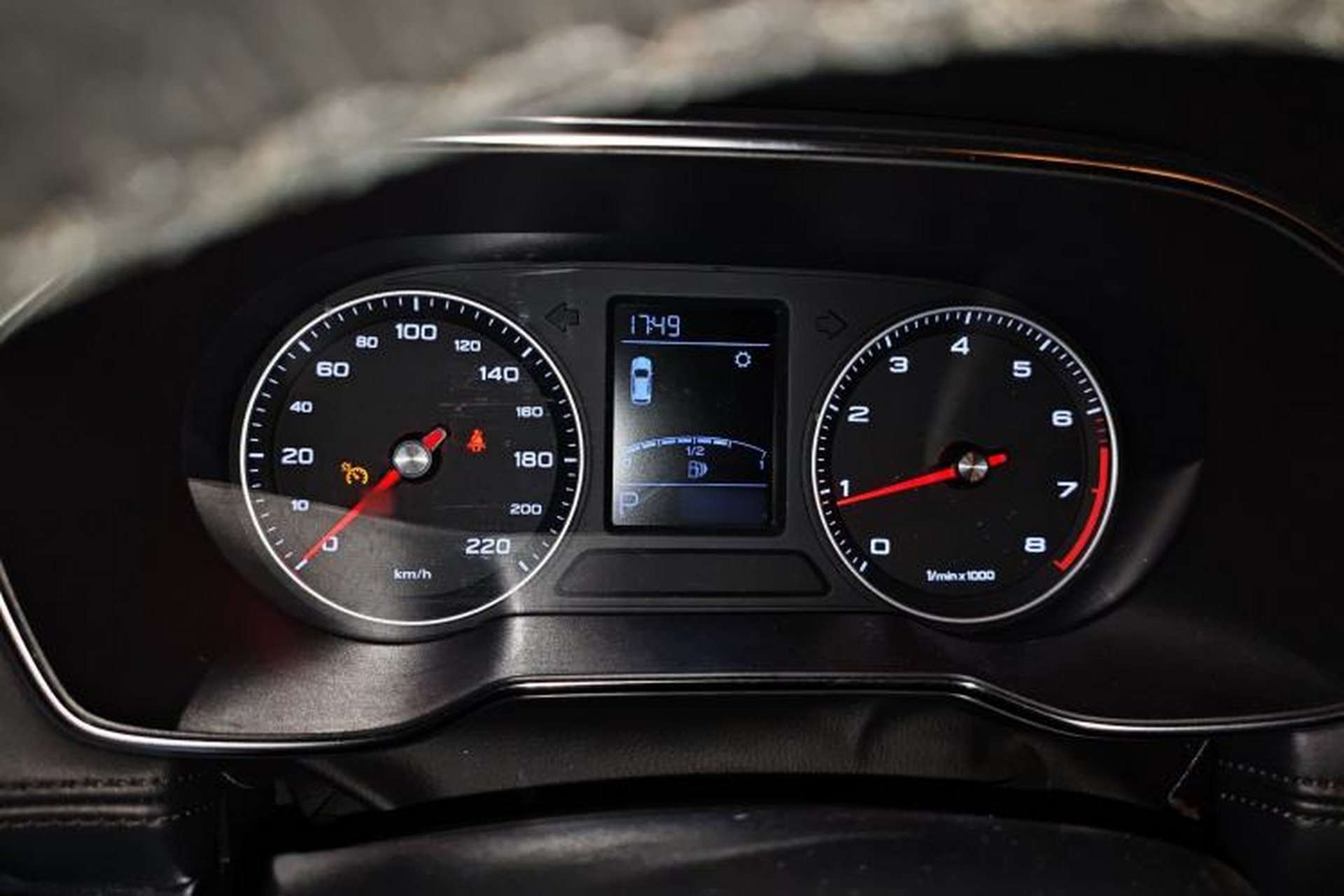 Used Roewe RX3 2018 1.6L CVT Internet Smart Edition Instrument Cluster