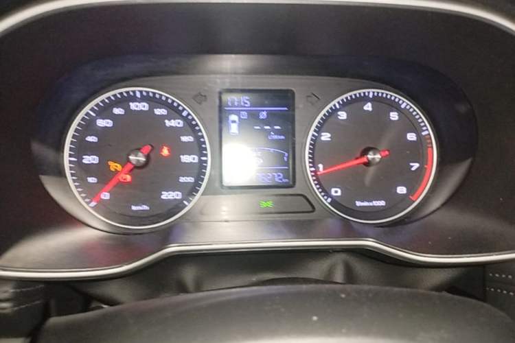 Used Roewe RX3 2018 1.6L CVT Flagship Edition Instrument Cluster