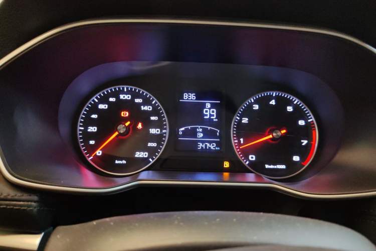 Used Roewe RX3 2018 1.6L Manual Flagship Edition Instrument Cluster