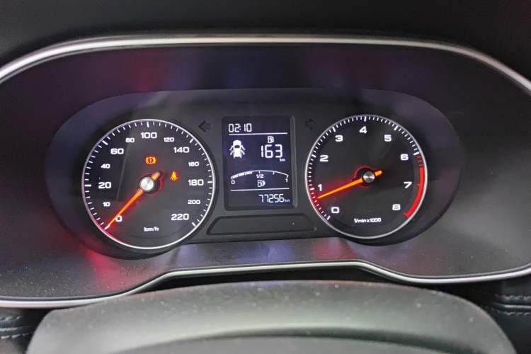 Used Roewe RX3 2018 1.6L Manual Entry-Level Model Instrument Cluster
