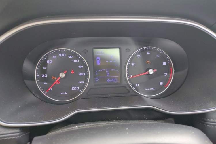 Used Roewe RX3 2018 1.6L CVT Flagship Edition Instrument Cluster