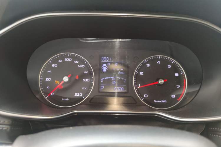 Used Roewe RX3 2018 1.6L CVT Internet Smart Edition Instrument Cluster