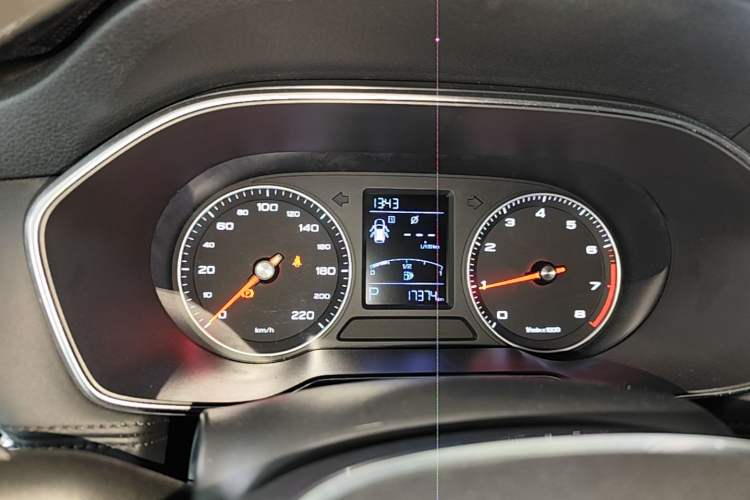 Used Roewe RX3 2018 18T Automatic Internet Smart Edition Instrument Cluster