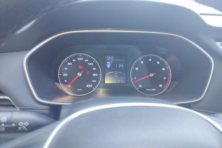 Used Roewe RX3 2018 1.6L Manual Flagship Edition Instrument Cluster